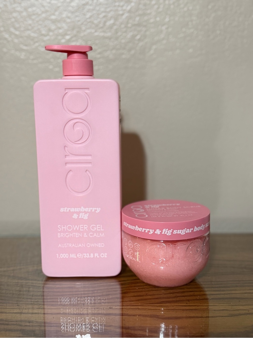 Ciroa Pink Strawberry & Fig Shower Gel with Pink Sugar Scrub Duo